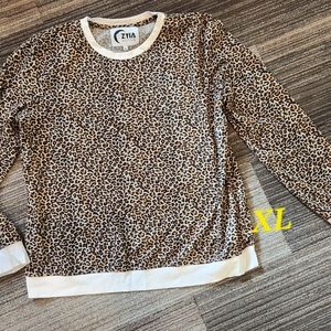 Zyia Leopord Top